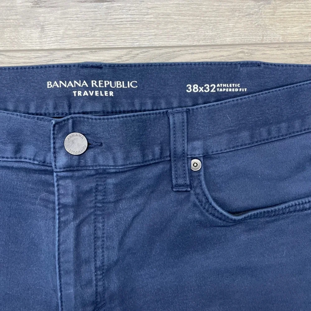 Banana Republic Traveler Pants Mens 38x32 Navy Athletic Tapered Fit 360745-00
